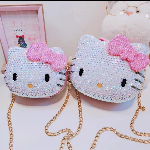 Hello Kitty Rhinestone Bag - Picture 12 of 16